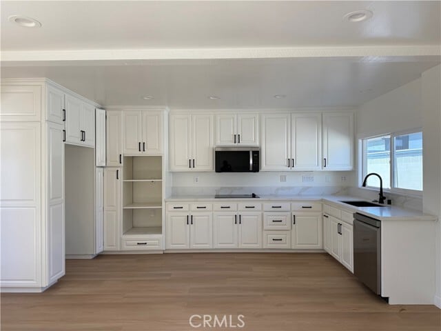 Building Photo - 6441 St Paul Cir