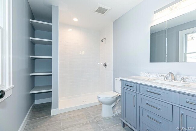 Building Photo - 207 Nassau Blvd