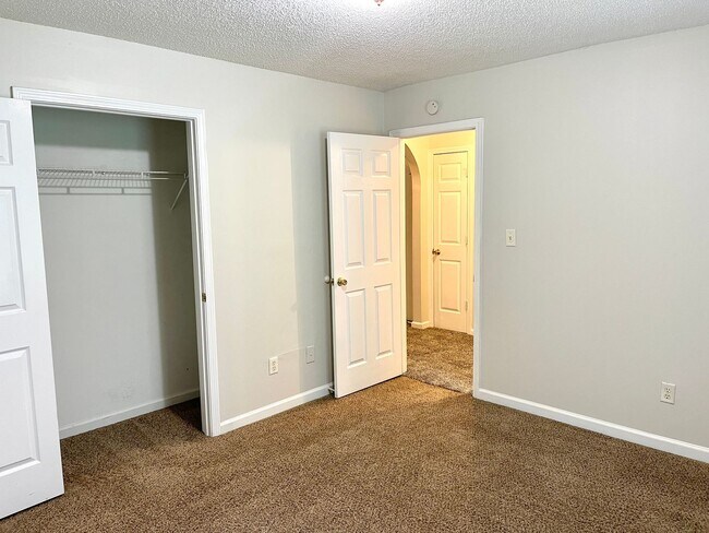 Building Photo - Coming Soon - Charming Ranch Style 3 Bedro...