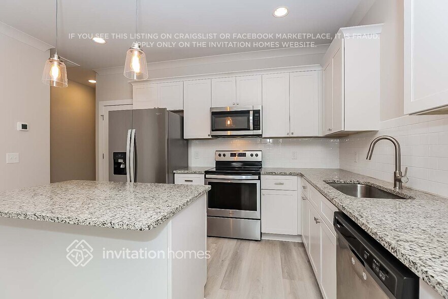 Building Photo - 826 Ashland Pl Dr