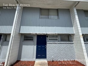 Building Photo - 1010 N Fiske Blvd