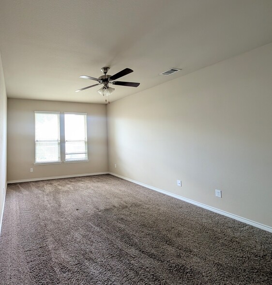 Building Photo - 10104 Kemah Pl