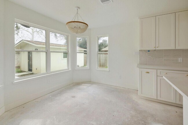Building Photo - 2902 Buckeye Trail