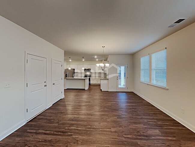 Building Photo - 132 Rivulet Dr