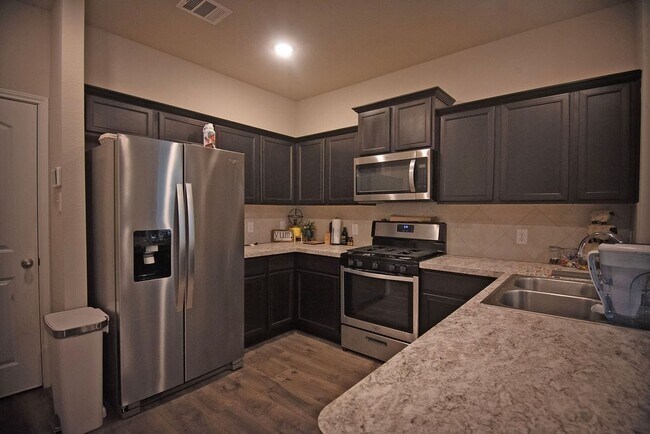 Building Photo - 12727 Taymouth Manor Dr