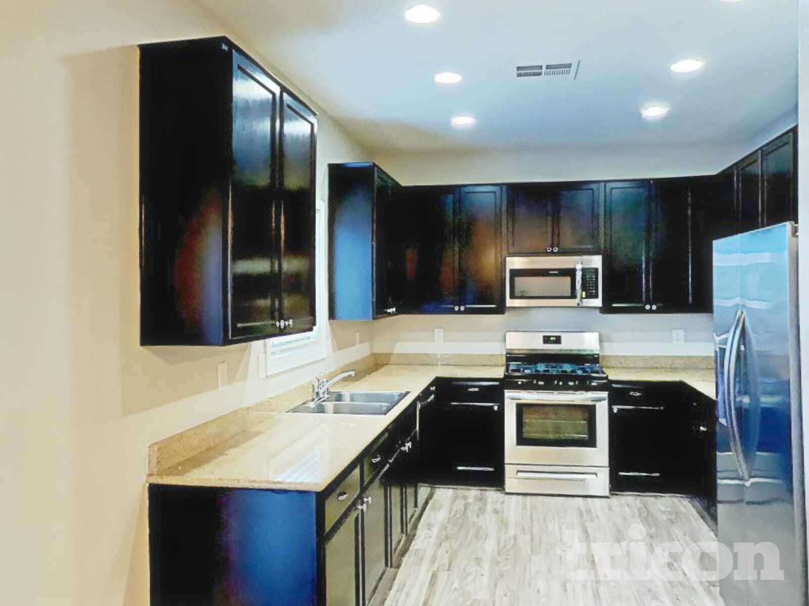 Building Photo - 5686 Diamond Palm Ct