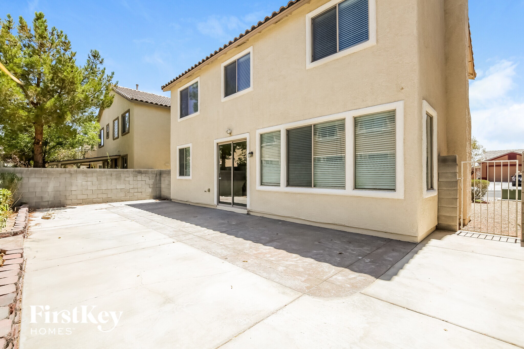 Building Photo - 1828 W Hammer Ln