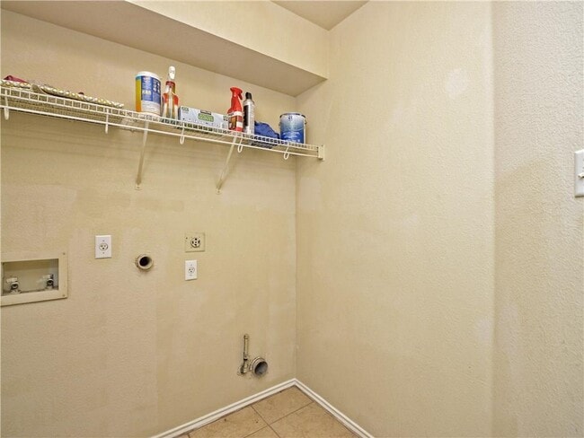 Building Photo - 1503 Big Bend Dr