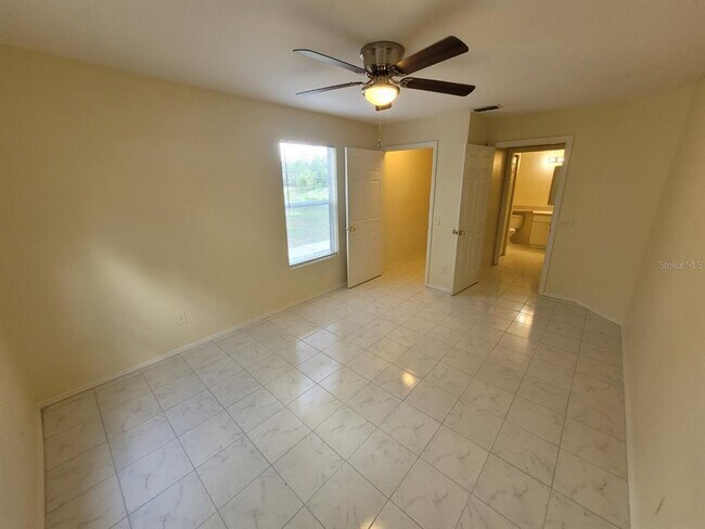 Building Photo - 36321 Stonewood Ln