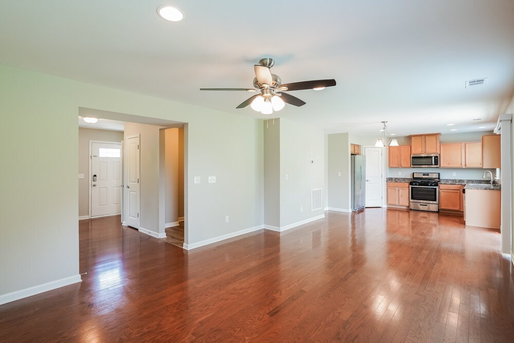 Building Photo - 408 Parmley Ln