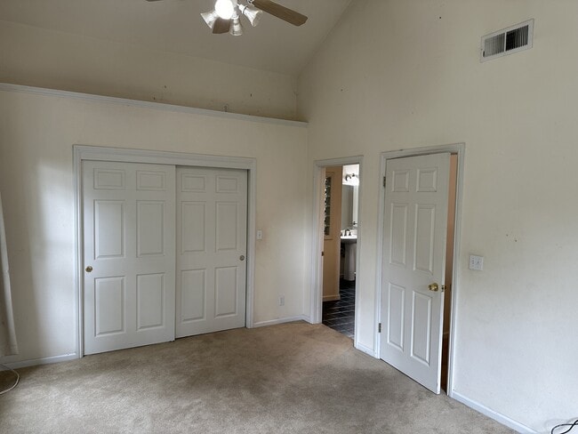 Building Photo - 25060 Soquel San Jose Rd