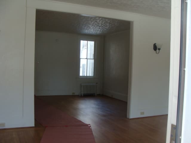 Building Photo - 4 Bedroom Home Near York Hospital On East End Of York City