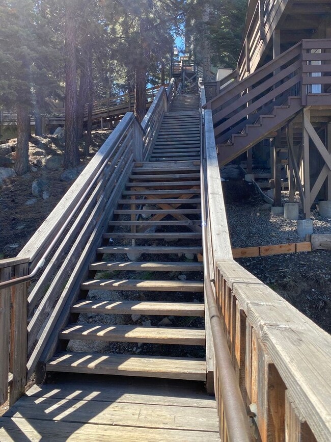 Building Photo - Two bedroom Two bath Condo close to the NV...