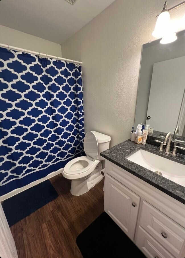 Building Photo - 1213 Deerhound Pl