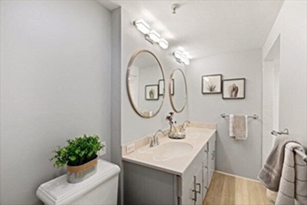 Building Photo - 1 Mount Vernon Sq