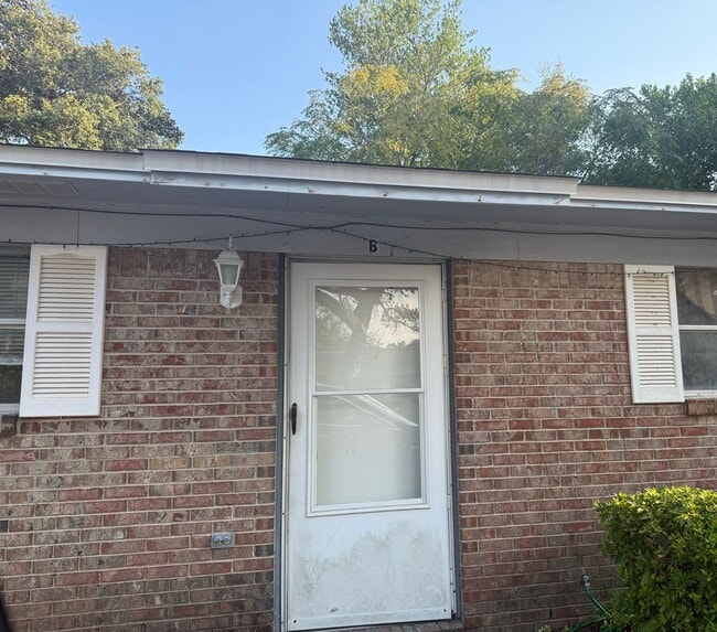2 bedroom 1 bath Duplex & Washer & Dryer ... - 2 bedroom 1 bath Duplex &  Washer & Dryer ...