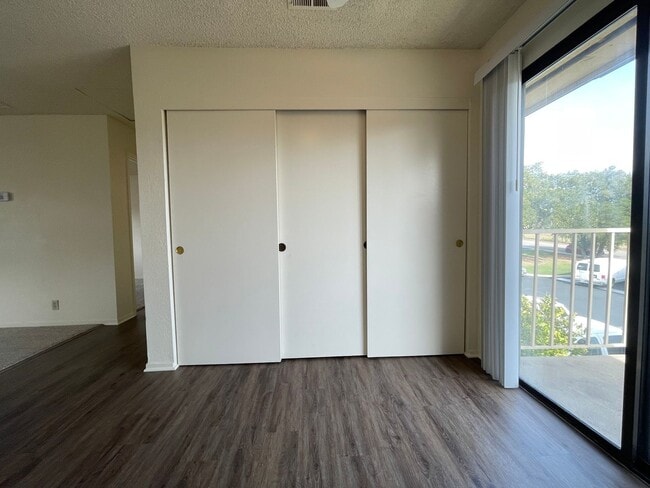 Building Photo - 9339-33 Musselman Dr.