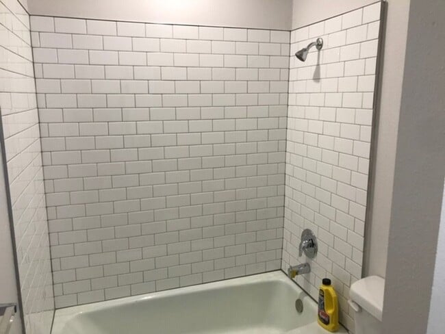Building Photo - Orem 2 bedroom Rental