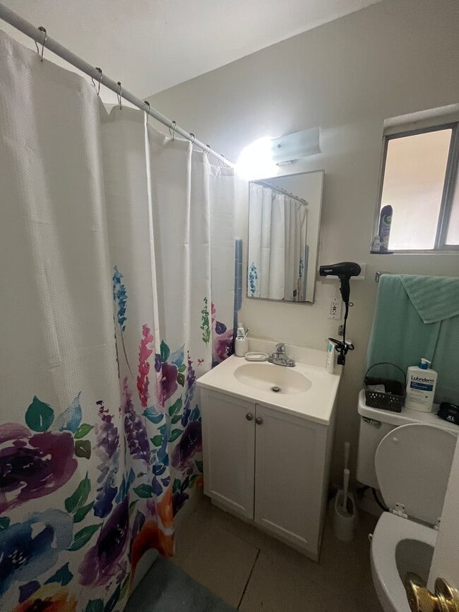 Building Photo - 3 Bedroom, 2 Bathroom Home in Normal Heights