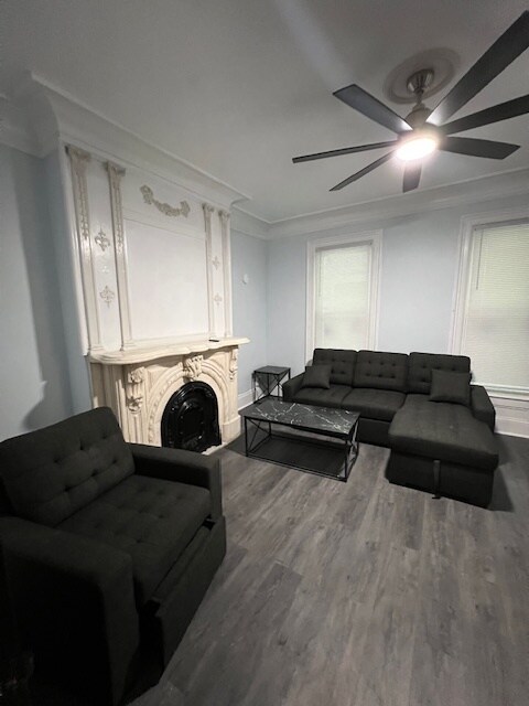 Building Photo - 1211 Madison St