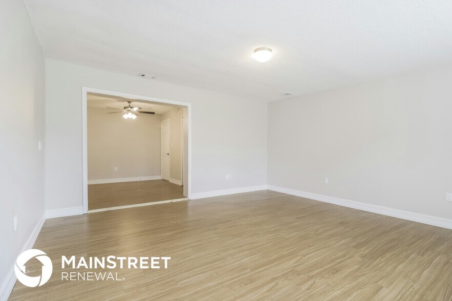 Building Photo - 6290 Arbor Ave