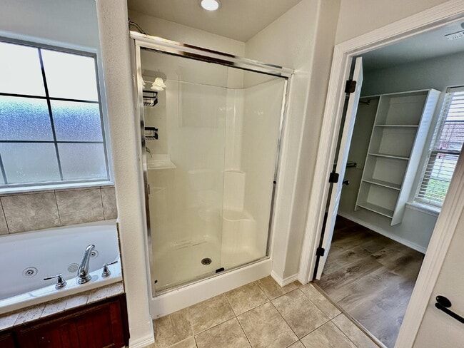 Building Photo - 441 Sorrento Dr