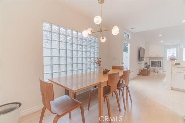 Building Photo - 5179 Canoga Ave