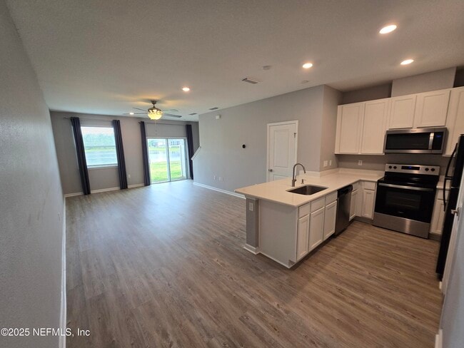 Building Photo - 7840 Merchants Way
