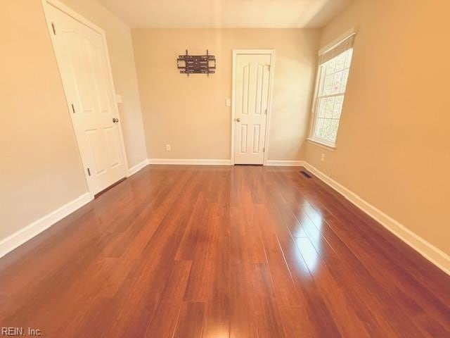 Building Photo - 1617 Woodstock Ct