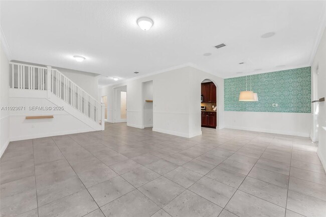 Building Photo - 13909 SW 86th Ct