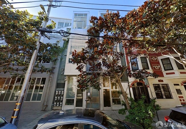 Building Photo - 52 Rausch St