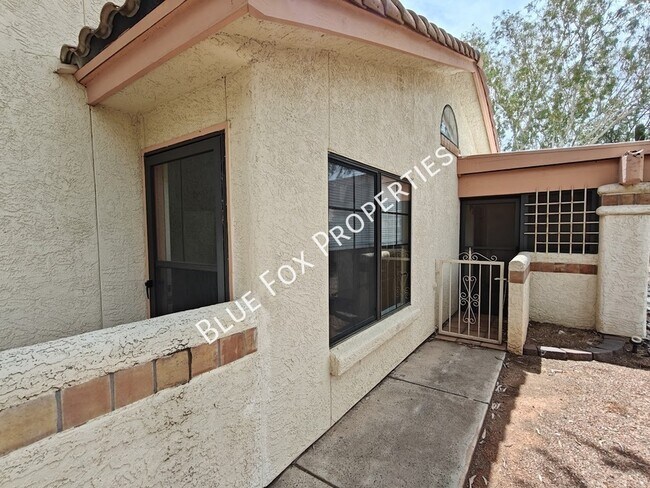 Building Photo - 131 E Horizon Cir