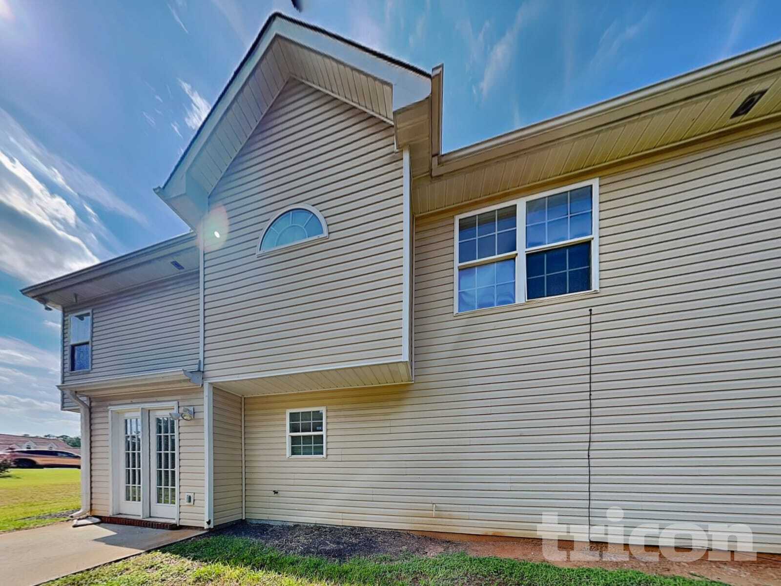 Building Photo - 420 Denali Ct