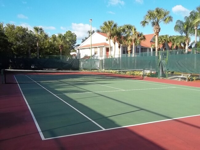 Tennis Court - 11582 Westwood Blvd