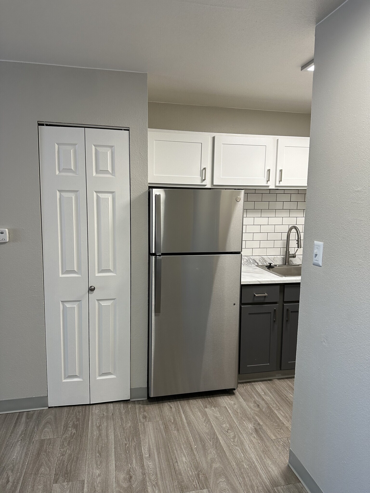 Tiburon 1330 Potter Dr Colorado Springs CO 80909 Apartment Finder