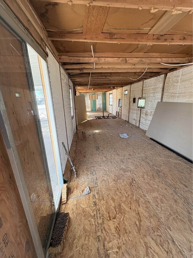 Building Photo - 4541 N Old Romero Rd