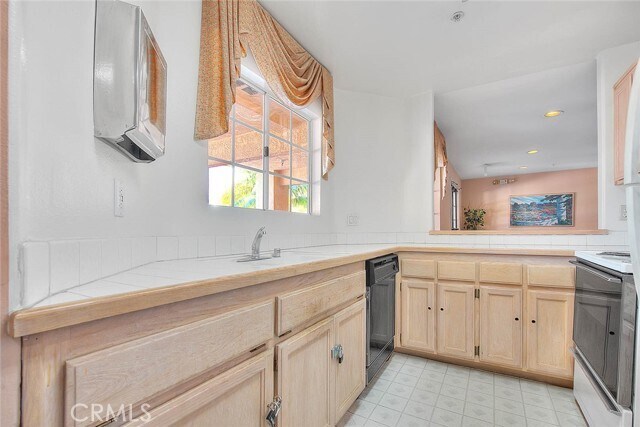 Building Photo - 11410 Brookshire Ave