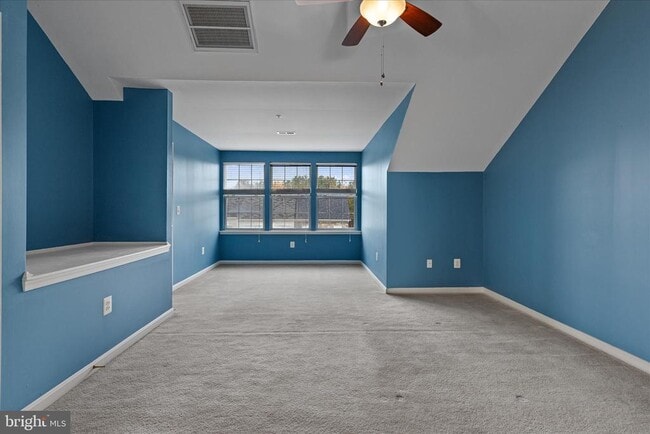 Building Photo - 22742 Bayside Way