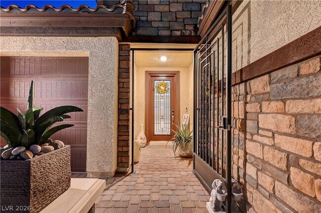 Building Photo - 6391 Montrose Park Ct