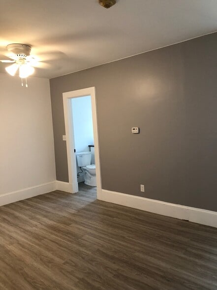 living room - 165 W Emerson St