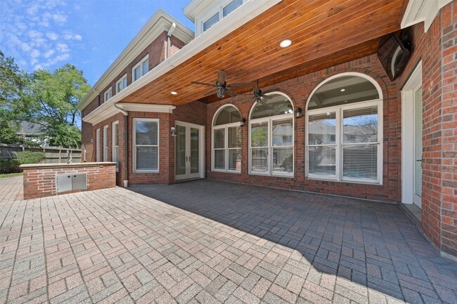 Building Photo - 13714 Gainesway Dr