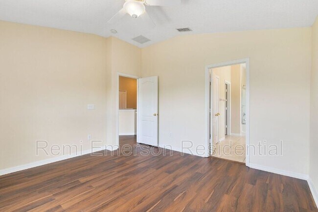 Building Photo - 10399 Winding Marsh Trail