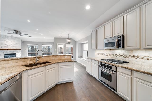 Building Photo - 410 Brookside Dr