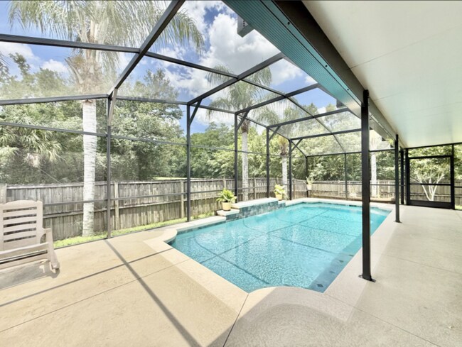 Building Photo - 1431 Teal Dr