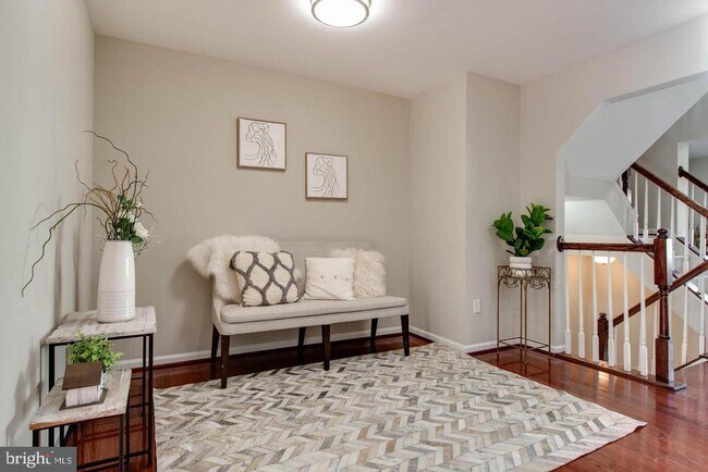 Building Photo - 7217 Maidstone Pl