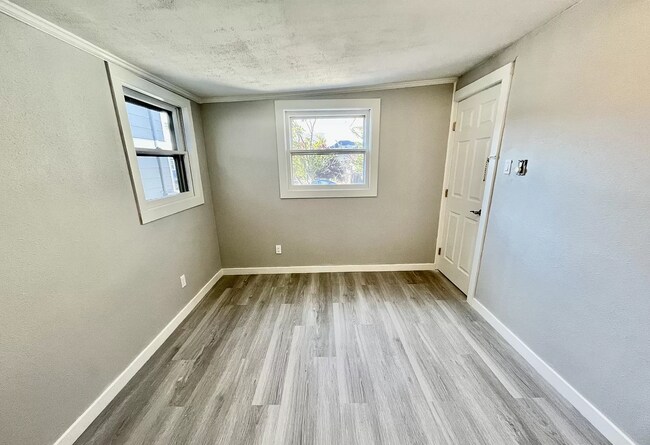 Main Floor Bedroom #2 - 5426 N Oberlin St