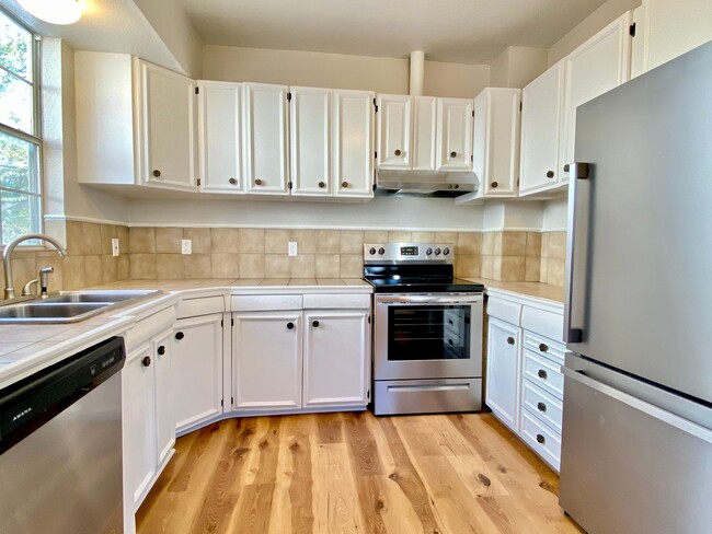 Building Photo - Great 2 Bed, 1 Bath Home in OKC!