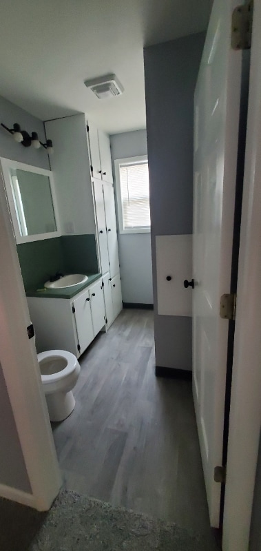 Building Photo - 1022 S Hancock St