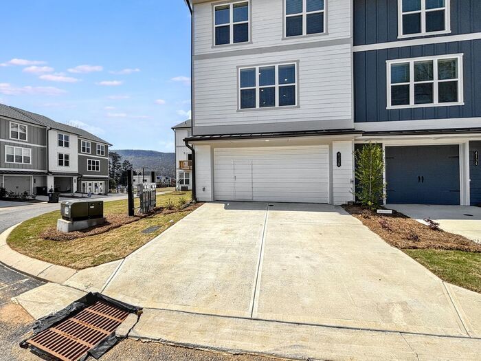Building Photo - 4130 Tillie Cir