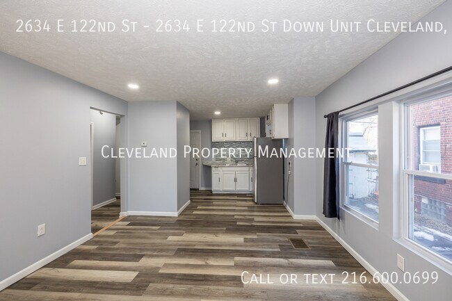 Building Photo - 2634 E 122nd St